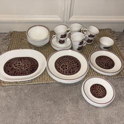 45 Pieces Of Corelle Batik Brown Floral Dinnerware