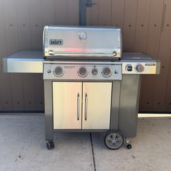 Weber Genesis 2 S345 - $400 OBO
