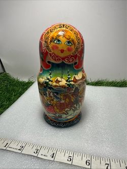 Russian Matryoshka Nesting Doll Hand Painted