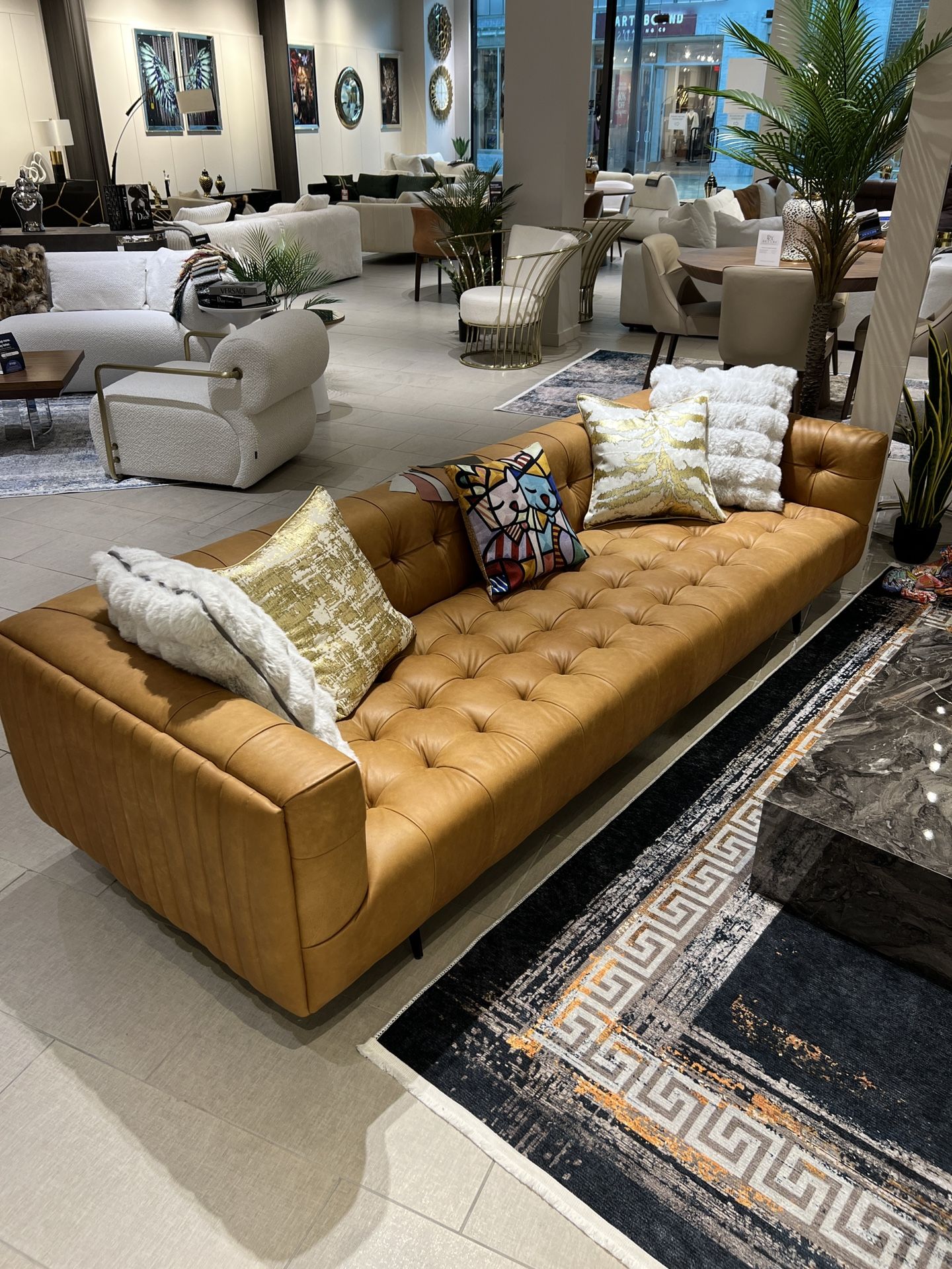 Milano Sofa Long