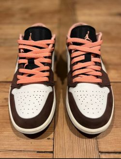 Jordan 1 Low - Mocha