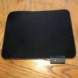 Light Up Mouse Pad And Charger