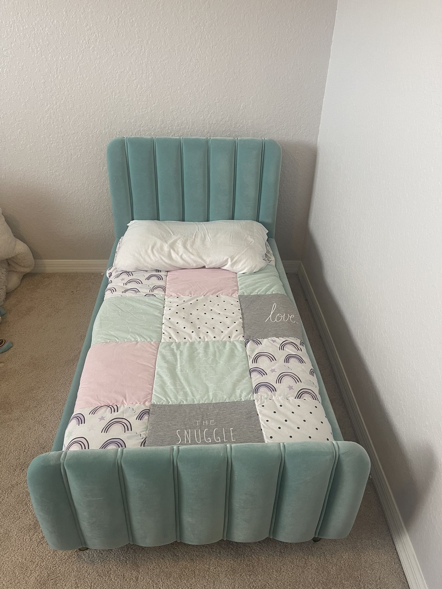 Toddler Bed with Mattress