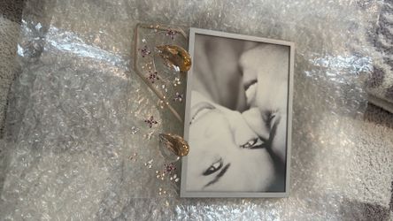 Crystal heart picture frame