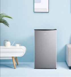 Midea Compact Single-Door Mini Refrigerator with freezer