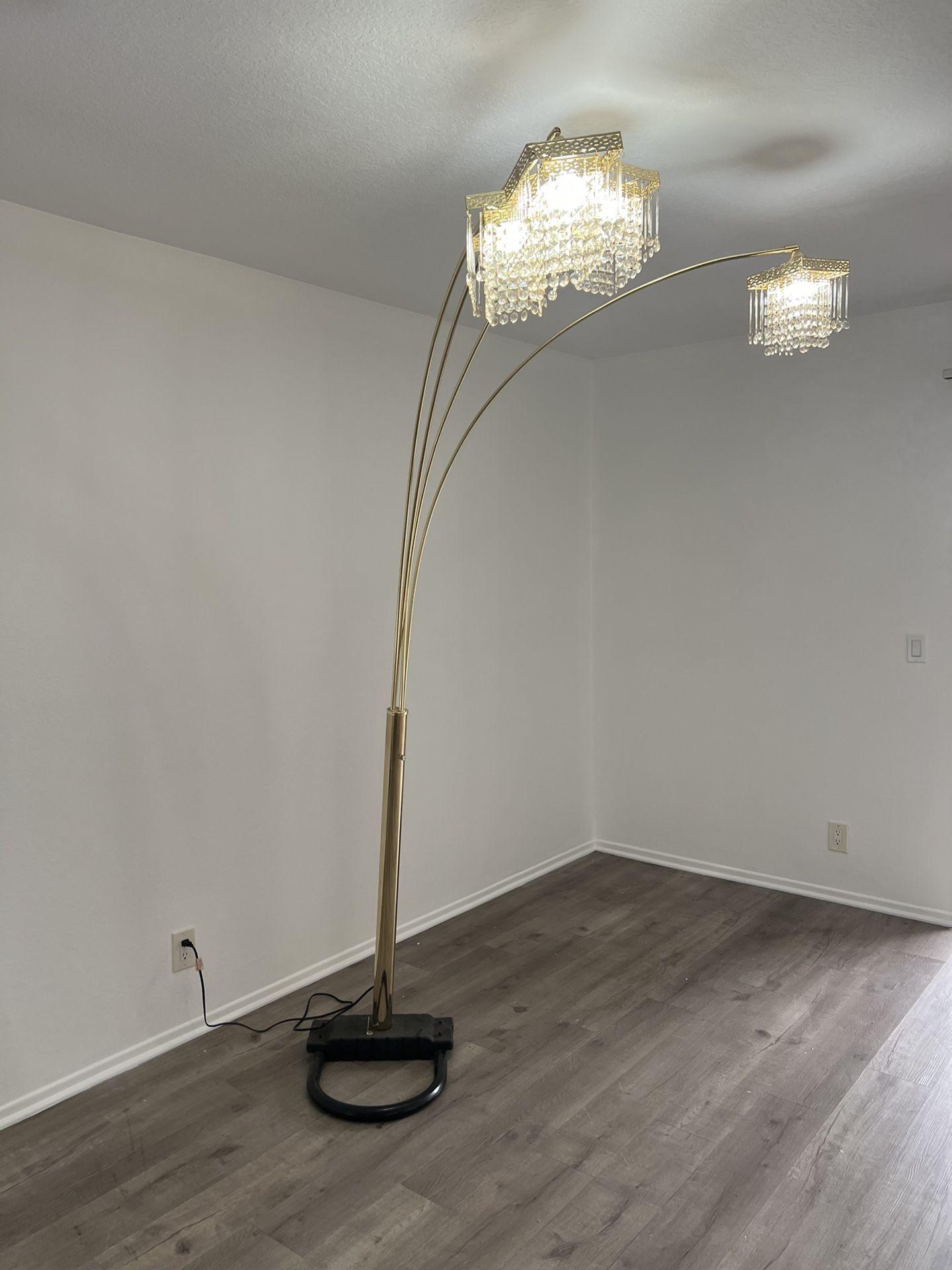 Gold Standing Lamp Fountain Overhead