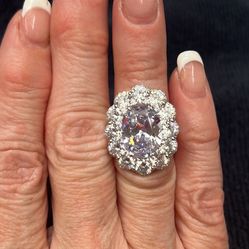 Ladies Ring Size 6 Diamond Simulant Sterling Silver