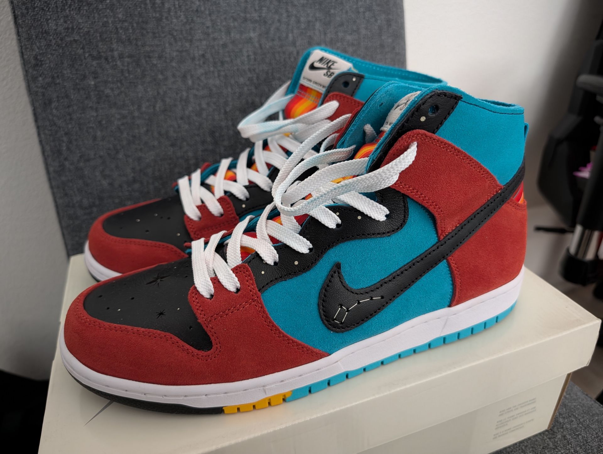 Nike SB Dunk High Pro GT “Diorr Green Wood”