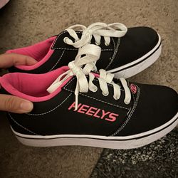 Heelys Shoes