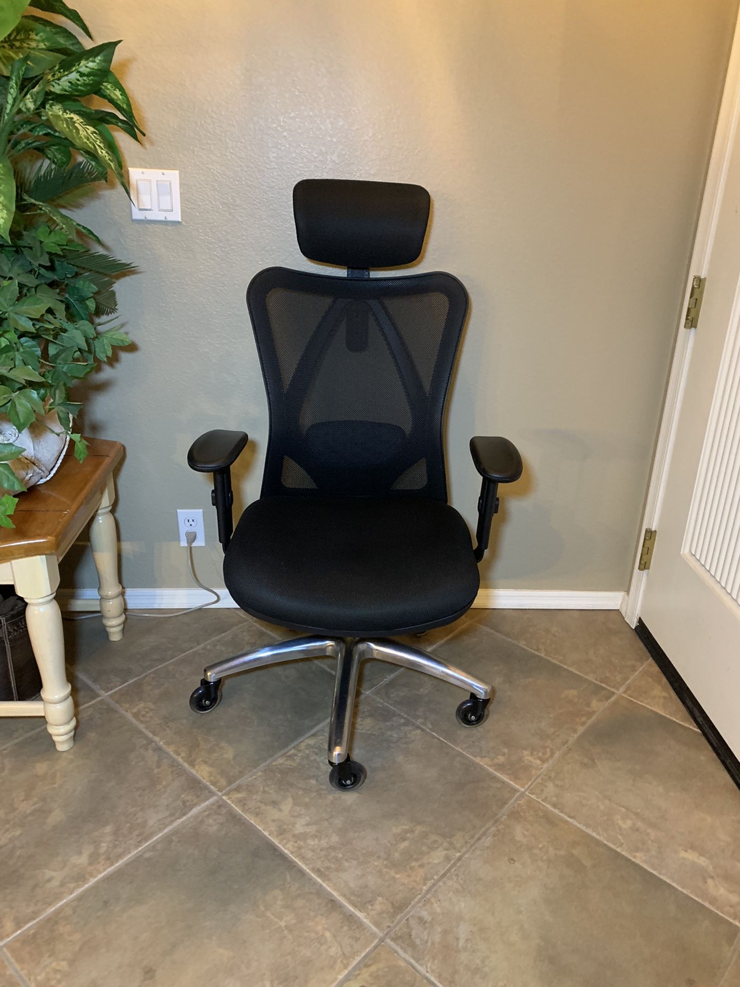 Duramont Ergonomic Office Chair - Adjustable Desk Chair with Lumbar Support and Rollerblade Wheels - High Back Chairs with Breathable Mesh - Thick Sea