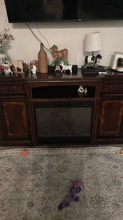 Tv stand / electric fireplace