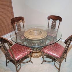 Table And Chairs (4)