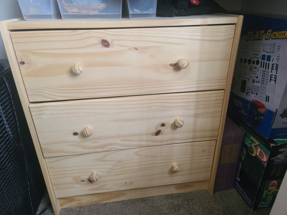 Dresser