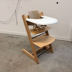 Pending: Stokke Tripp Trapp high chair with tray