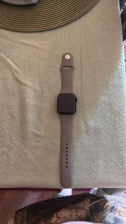 Apple Watch SE 2 44mm