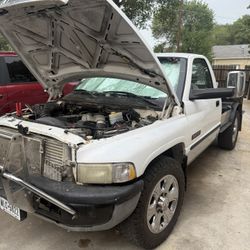 Dodge 2500