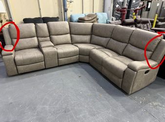 Brand New Light Gray Reclining Sectional Sofa With Cup holders!