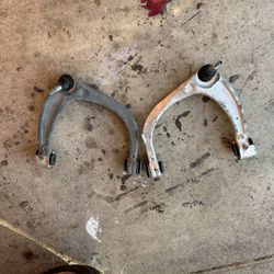 Upper Control Arms 