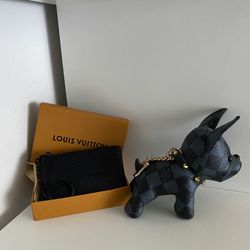 Black Wallet and Keychain 