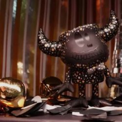 Mischief Toys Gastley Coven Exclusive Silver & Gold Celebration  LE230
