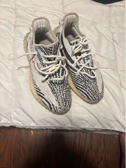 Yeezy 350 zebra
