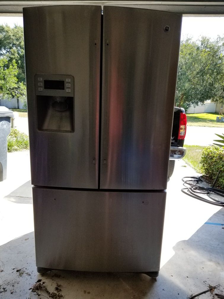 Refrigerator