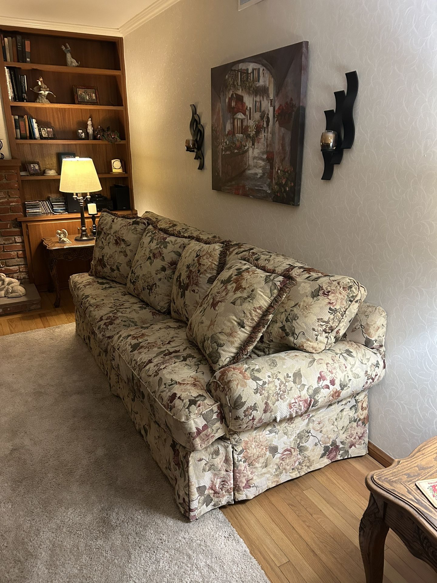 Couch / Sofa