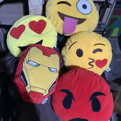 Emoji plushy’s plus Iron Man