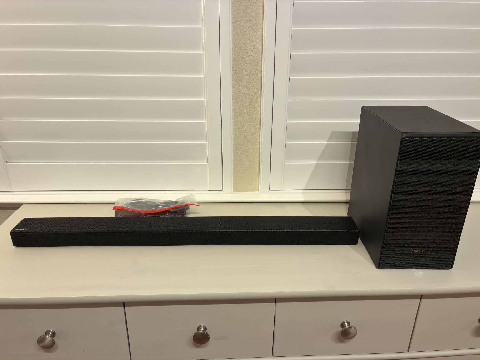 Samsung HW-MM55C 3.1 Channel Soundbar with Wireless Subwoofer