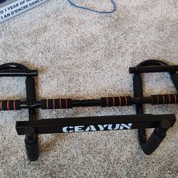 Doorway Pull Up, Floor Dips and Push Up Bar