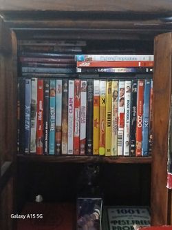  DVD MOVIES comes with a DVD PLAYER& REMOTE