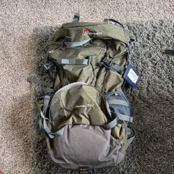Brand New mountaintop adventure 50l
