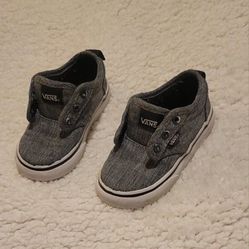 KIDS/TODDLER VANS GRAY SIZE 5