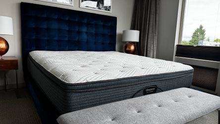 King Beautyrest PressureSmart Plush Pillowtop 13.75”