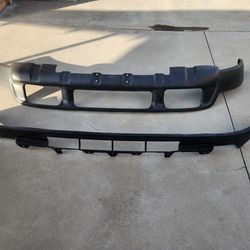 Factory Ford (OEM) front bumper upper and lower valance 