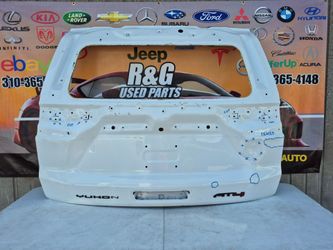 2021 2022 2023 2024 2025 GMC YUKON TAILGATE LIFTGATE SHELL ORIGINAL USED (DENTED)