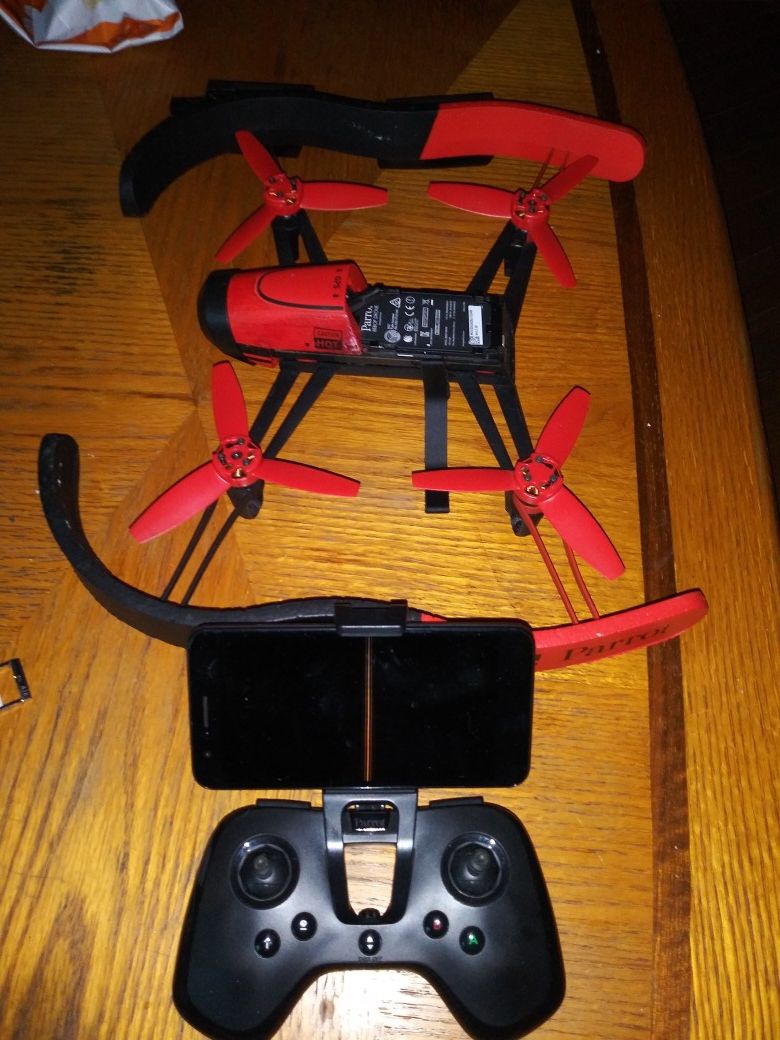 Parrot Bebop Drone + flypad with LG premier pro Smartphone.