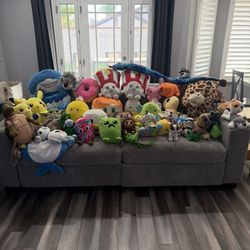 43 Stuffed Animals