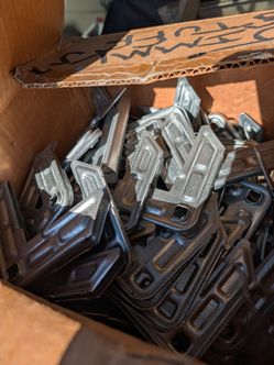 Dyno HVAC metal brackets