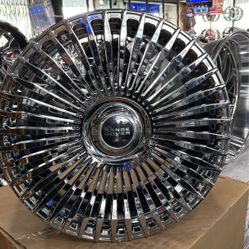 22 Inch Chrome Spoke Wheels 