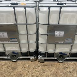 1000 Gallon Metal Plastic Tanks