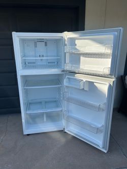 Lg refrigerator