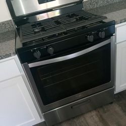 Whirlpool Stainless Steel Gas Range Brand New Still In Box