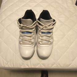 Retro Jordan’s Legend Blues Low 