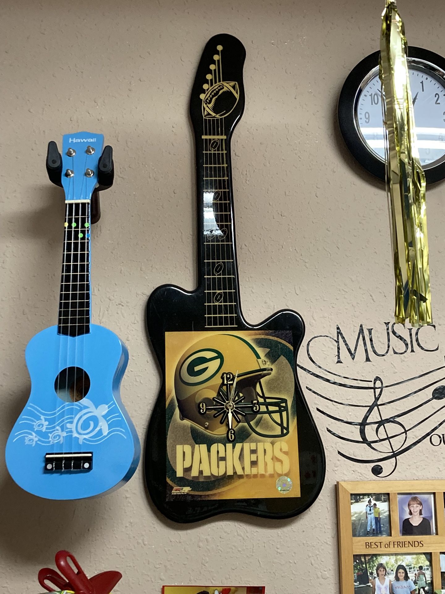 Green Bay Packers Guitar Clock
