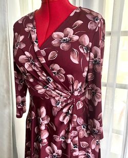 Perceptions New York Burgundy Floral Midi Dress