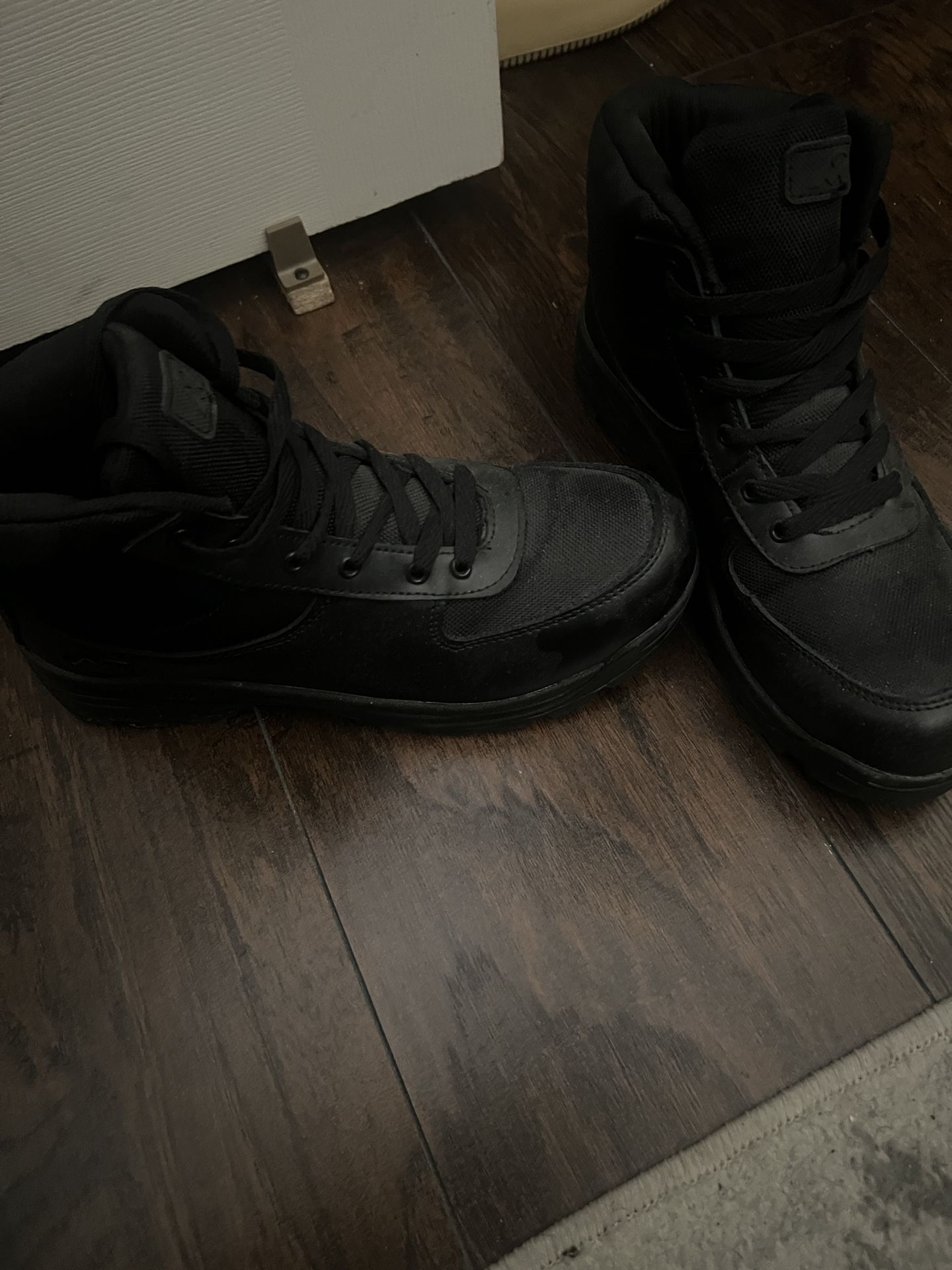Black Boots