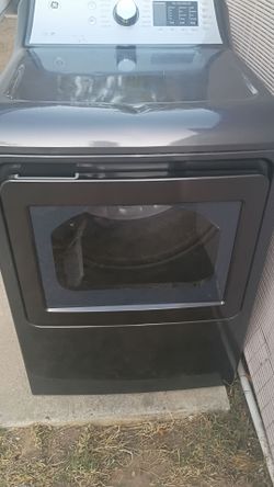 GE washer and Dryer Set