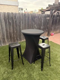 cocktail table and stools