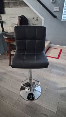 Bellatier adjustable bar stools